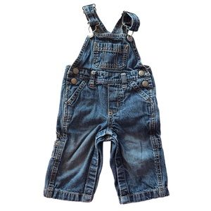 Carter’s baby boy size 6 month overalls